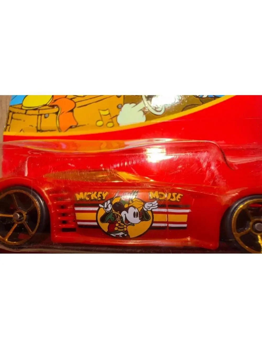 Hot Wheels Disney Mickey Mouse Covelight Red Car In Band Concert Packaging New